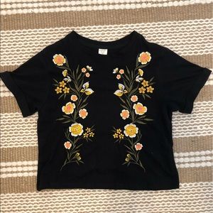 NWT Embroidered Crop Top
